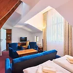 Seeschloesschen Apart Otel 4*